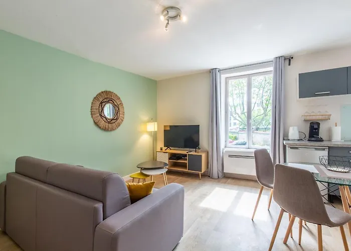 Le Magenta, Proche De La Place Wilson Lägenhet