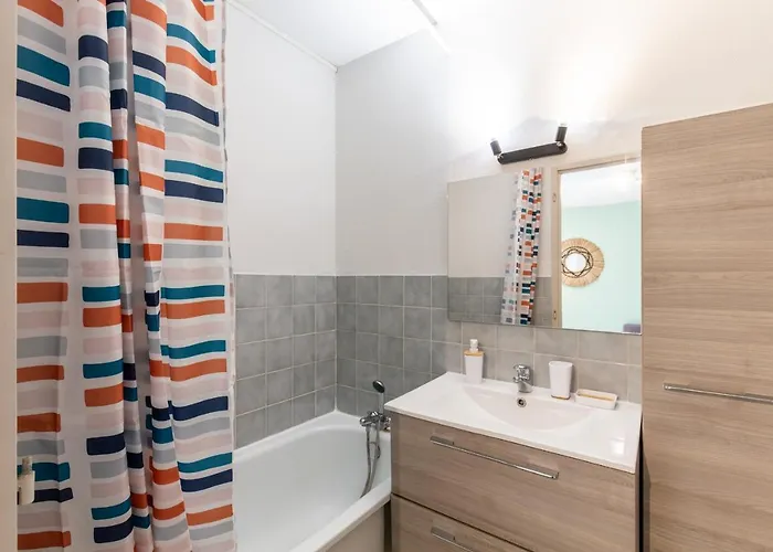 Le Magenta, Proche De La Place Wilson *